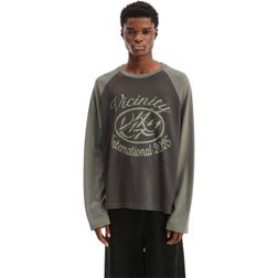 Vicinity Longsleeve International Longsleeve